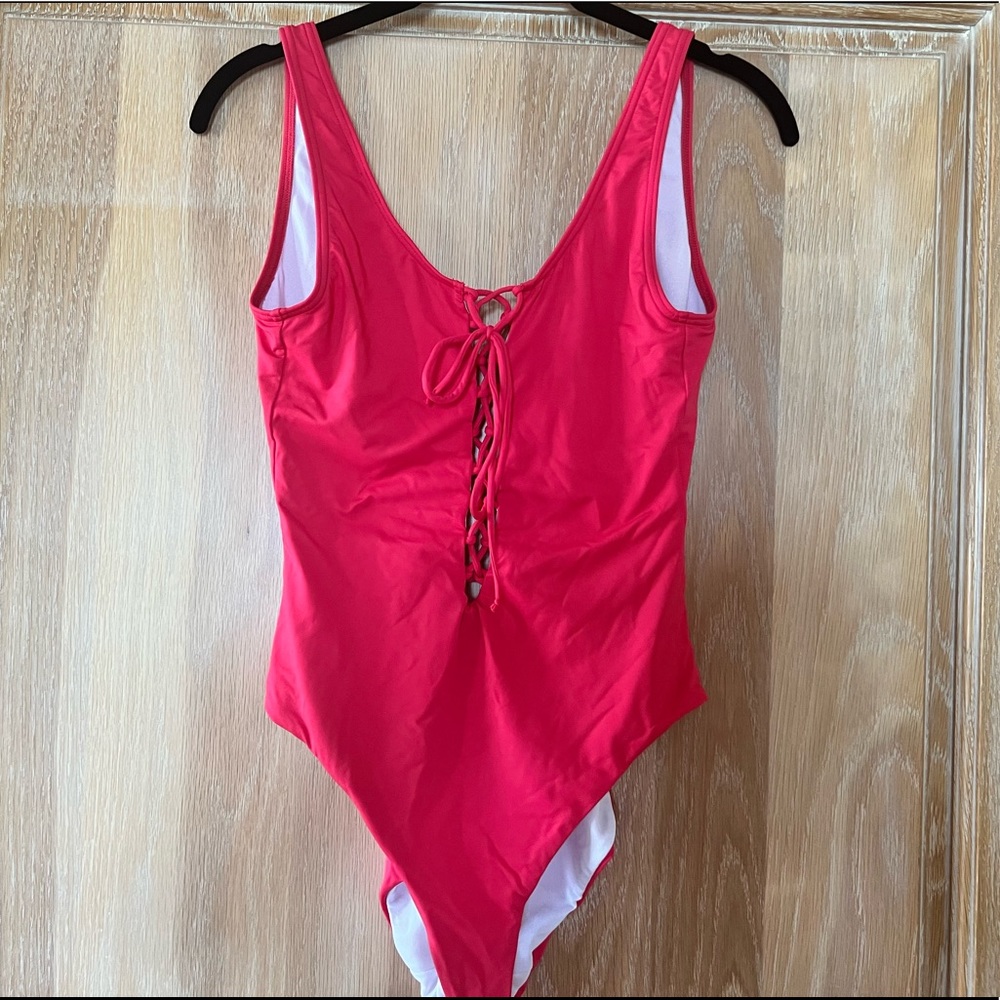 Onia Hibsicus / Pink One Piece / Swimsuit